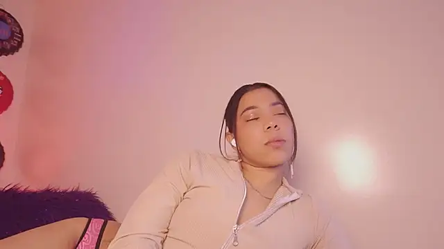Sembang XXX Secara Langsung madelyn_rose_