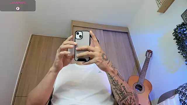 alejandro_starkのライブXXXチャット