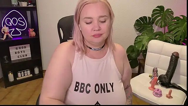 Chat +18 de MargotGrey ao vivo