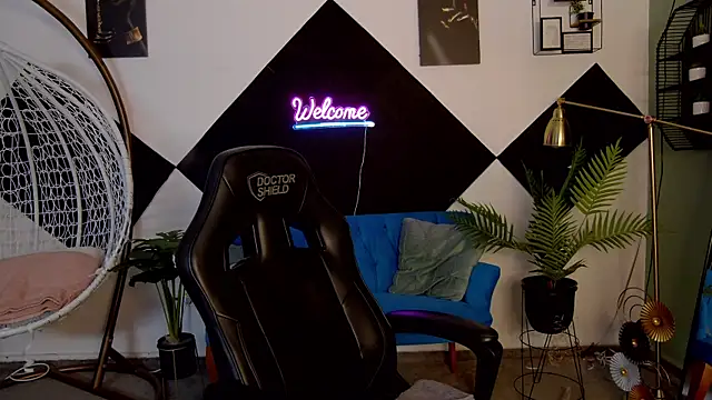 Katewalker_ Adlı Modelin Canlı XXX Sohbeti