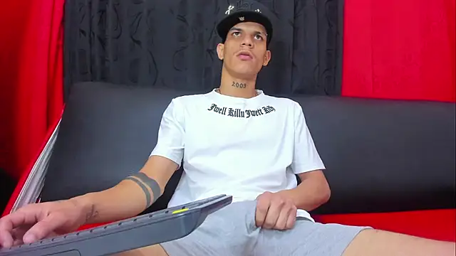 big_hot_boy_'s Live XXX Chat