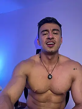 Chat +18 de Chris_Clarck ao vivo