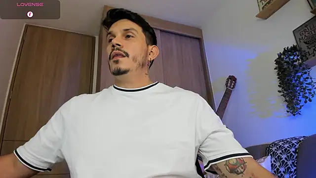 Chat +18 de alejandro_stark ao vivo