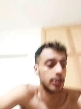 Rhast211 Adlı Modelin Canlı XXX Sohbeti