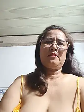 Онлайн чат XXX phnz