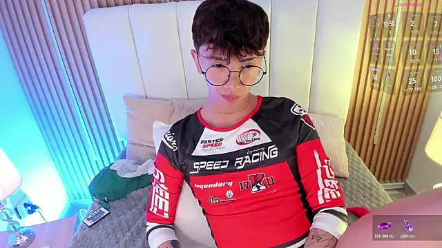 Chat XXX ao vivo de Tomy_Rox