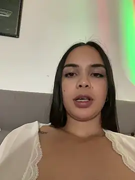 XXX chat uživo modela gabyaridi