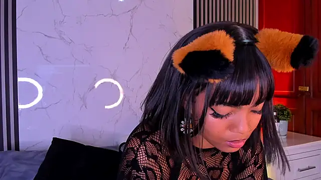 Chat +18 de SarahLynn7 ao vivo