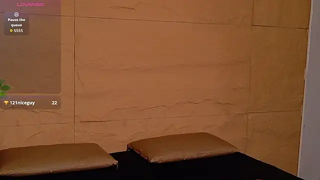 Osiriss_'s Live XXX Chat