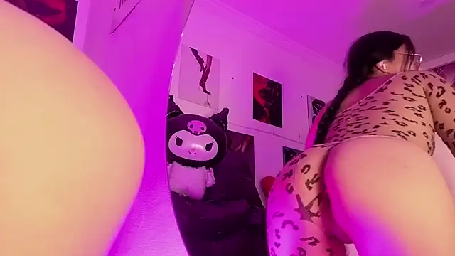 valkyria_12 Chat XXX live