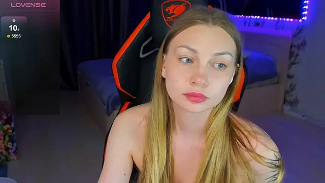 BiMolly's Live XXX Chat