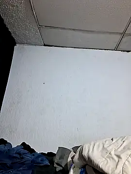 Backdoor_Newbie – Naživo XXX chat