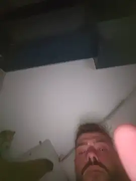 צ'אט XXX בשידור חי של RoyalSinCouple