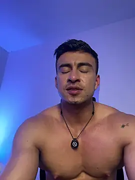 XXX chat uživo modela Chris_Clarck