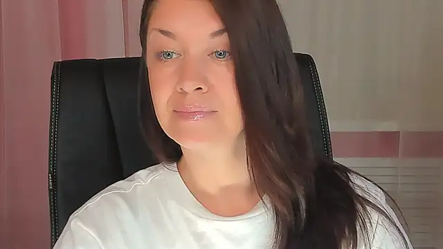 AnaMills Live XXX-Chat