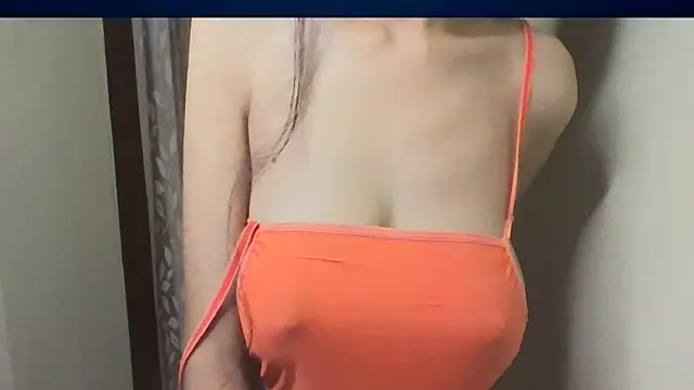 Madhubala01's Live XXX Chat