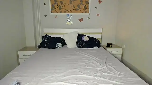 Rebeka2589 现场XXX聊天