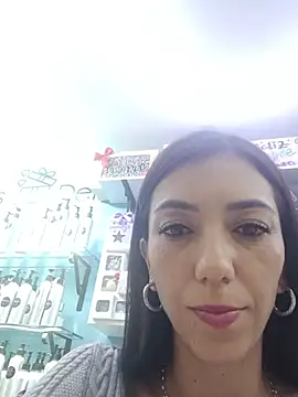 Chat XXX ao vivo de LunaZambrano