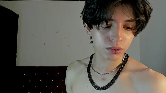 Pokazy przed kamerką – Angel_Miguel_1