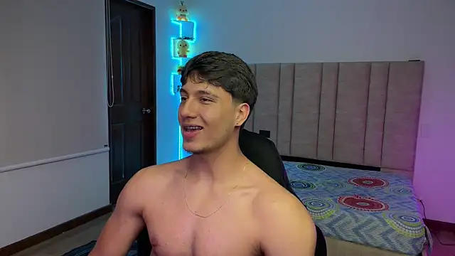CHRIS_MORGAN1 লাইভ XXX চ্যাট