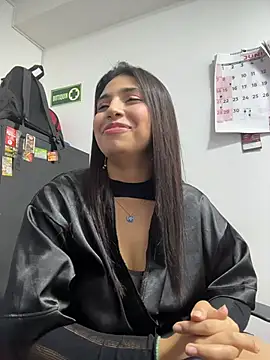TAMMYBLACKKn Live XXX chat