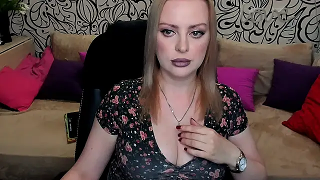 Hotdreamhere: онлайн-секс-чат