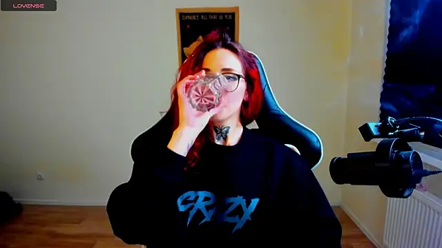 Chatroom XXX en direct de your_tora