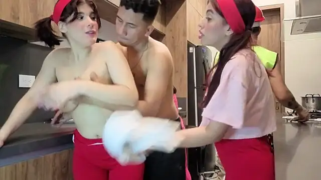 Hall_sextape Adlı Modelin Canlı XXX Sohbeti