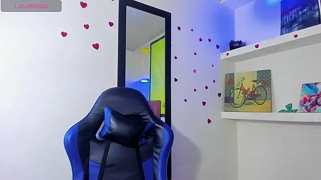 XXX chat uživo modela honeyluxe_