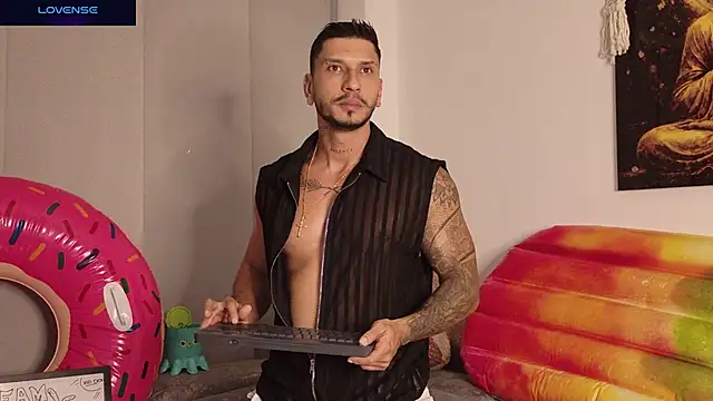 Seth_Vegaa élő XXX-chatje