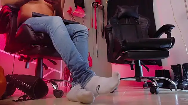 AngeloandEdward Adlı Modelin Canlı XXX Sohbeti