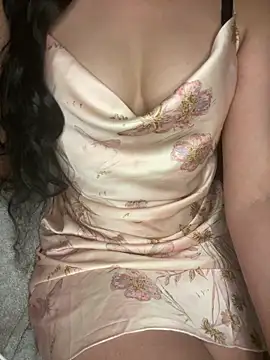 ROUUH Chat XXX live