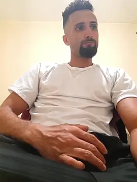 kaetanor Live XXX-chat
