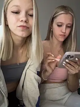 Chat XXX ao vivo de RussianBlondes
