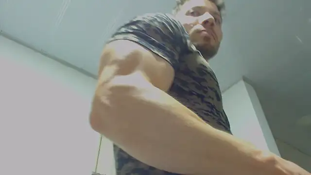 Rocky_Muscle 라이브 XXX 채팅