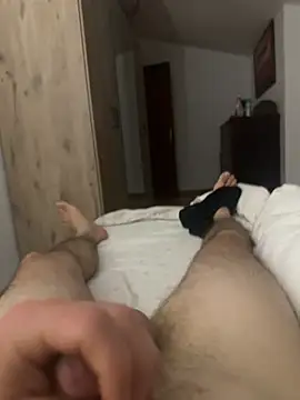 slydery live XXX chat