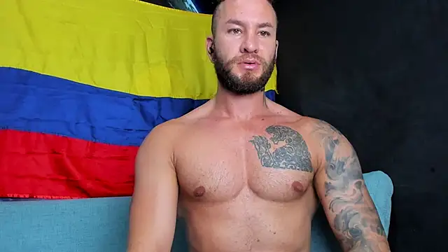 Chat +18 de delessandro_world ao vivo