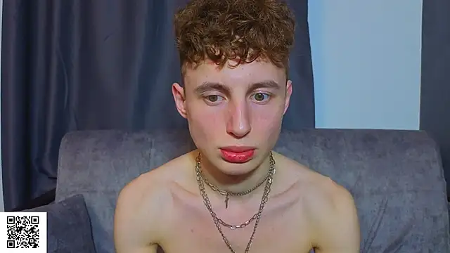 crispinver's Live XXX Chat