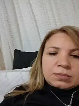 AMORARDENTE live XXX chat