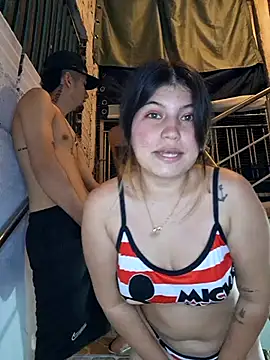 royalgirls_x Chat XXX live