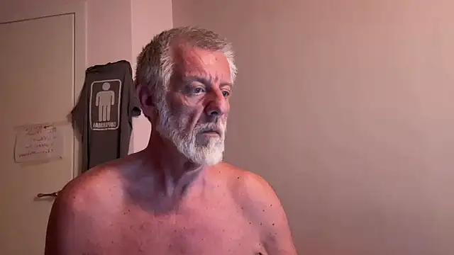 Chat XXX en directo de PierPesaroX
