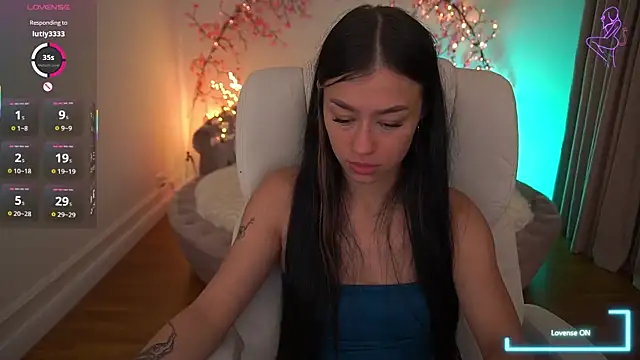 FataleNellie Chat XXX in diretta