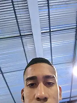 diegopalacios69 live XXX chat
