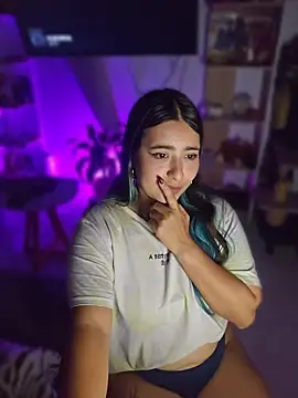 sweetcoralinee's Live XXX Chat