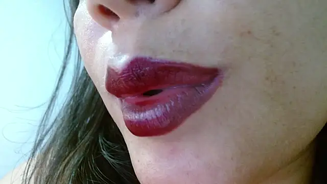 دردشة miss_evoleth2 الجنسية المباشرة