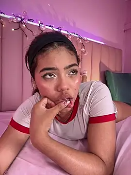 KellyOlsenbe Live XXX Chat