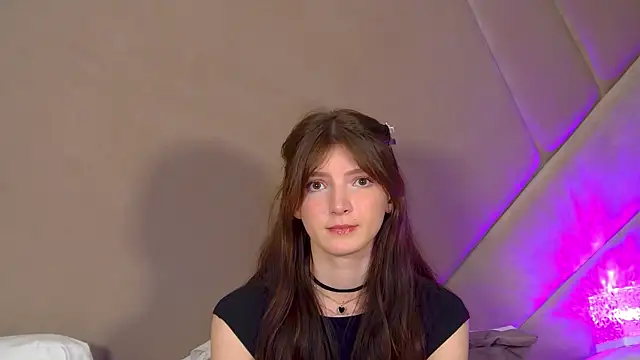 SophiaProve's Live XXX Chat