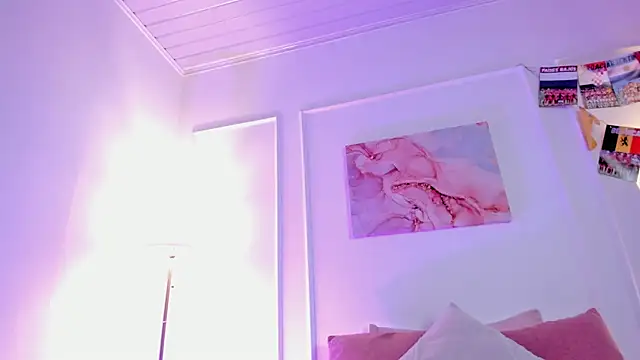 nova_silk Adlı Modelin Canlı XXX Sohbeti