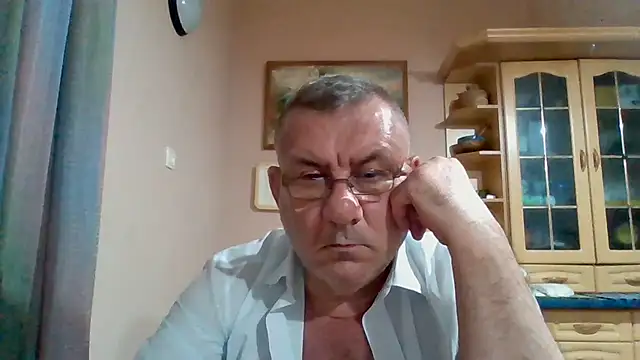 machomale3's Live XXX Chat
