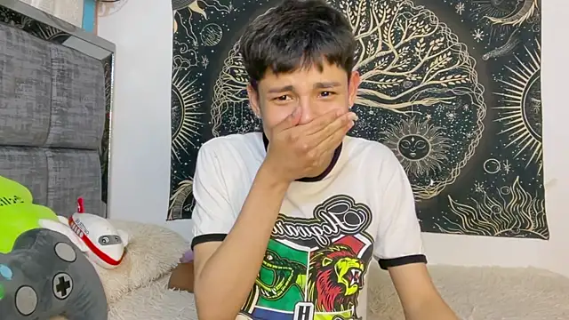 Andy_Belier23 Obrolan Langsung XXX